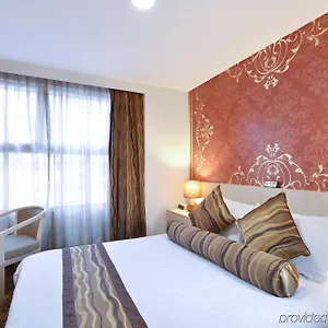 Hotel Walden