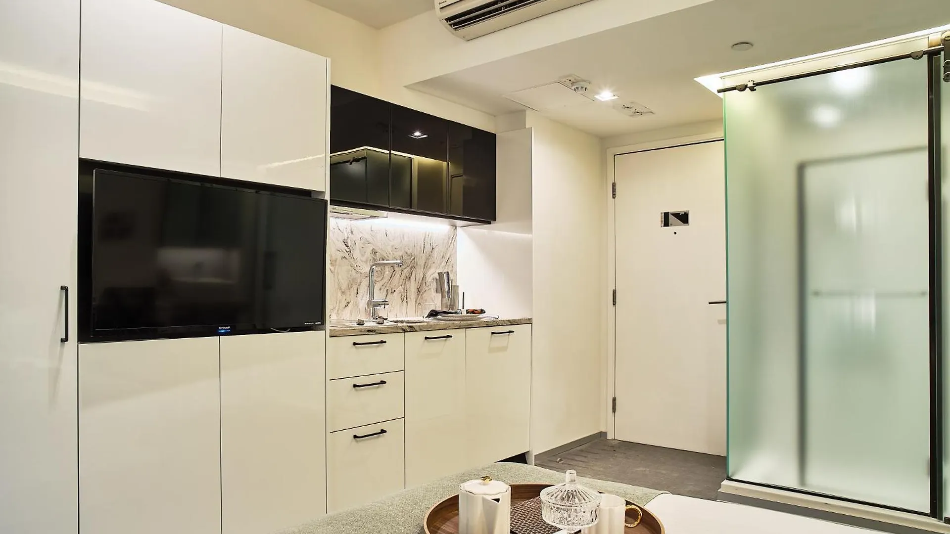 V Causeway Bay Aparthotel Hong Kong