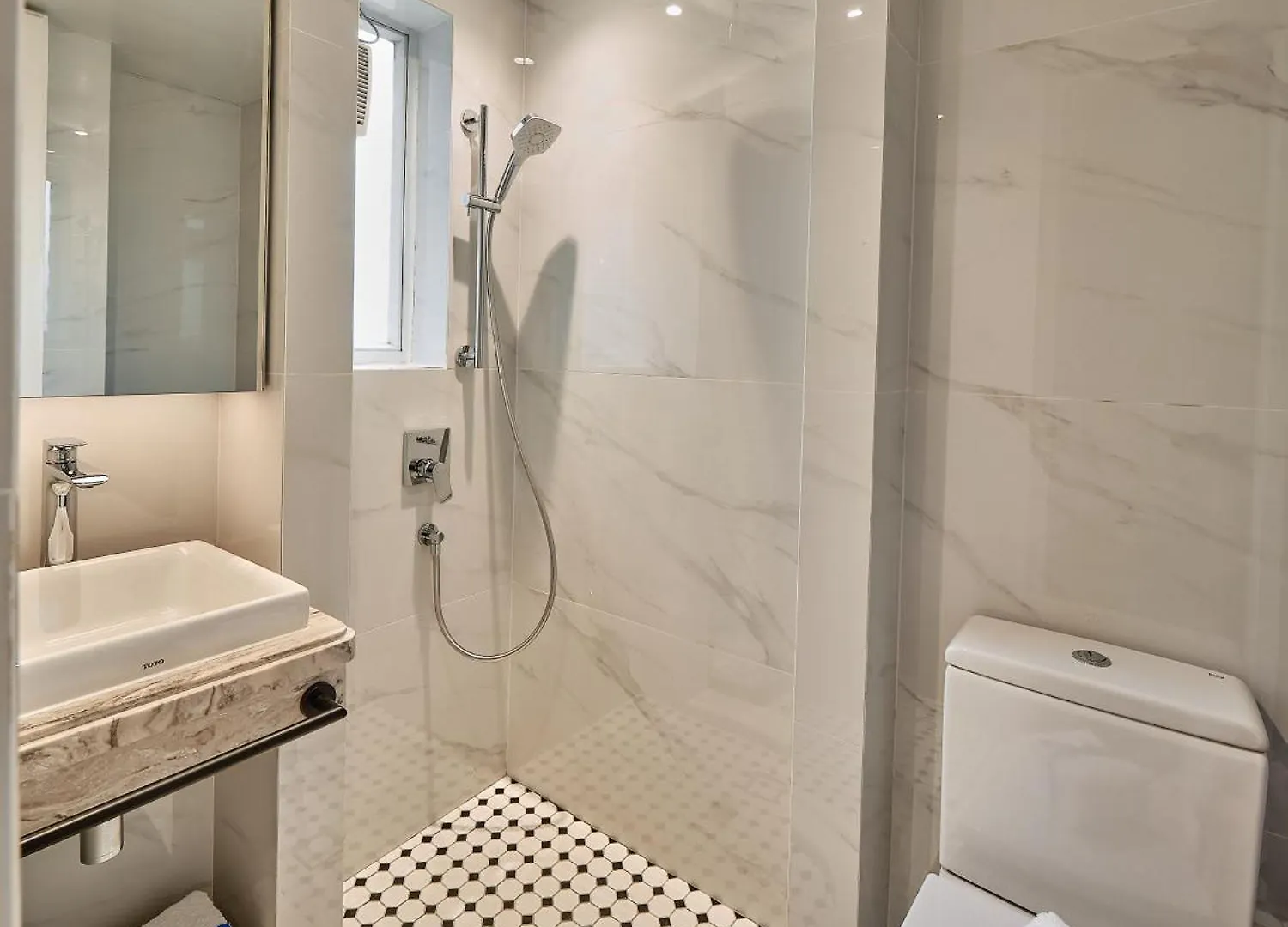 V Causeway Bay Aparthotel Hong Kong