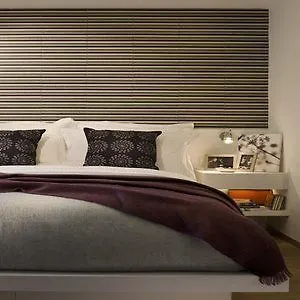 V Causeway Bay Aparthotel Hong Kong 4*,